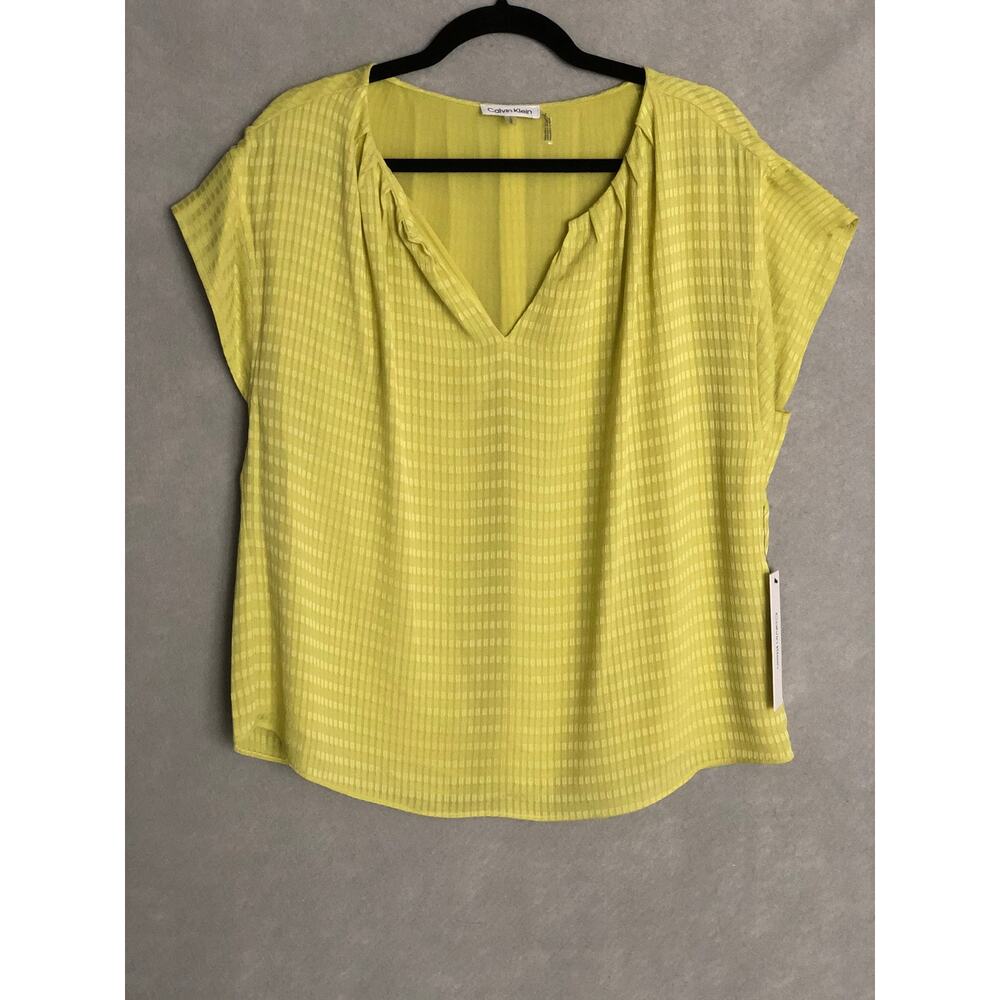 Calvin Klein Jaquar V-Neck Top Women's X-Large  Yellow NEW